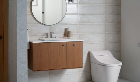Bidet-Toilet-Seat-in-Modern-Bathroom-Latest-Bathroom-Trends